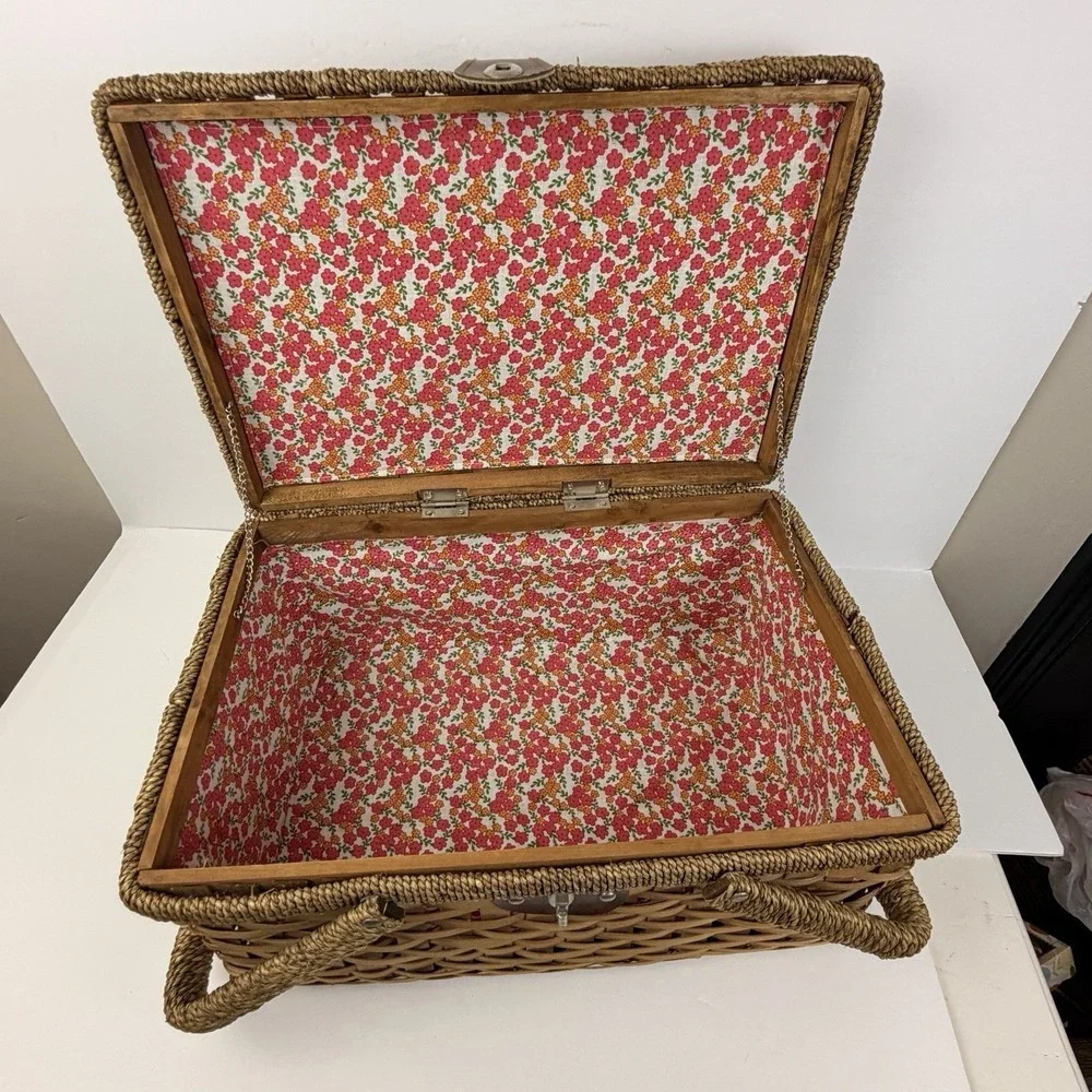 Vintage Woven Wicker Picnic Basket Floral Lined Cottagecore Boho Hamper